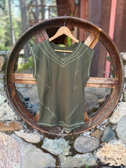 Daurian Sleeveless