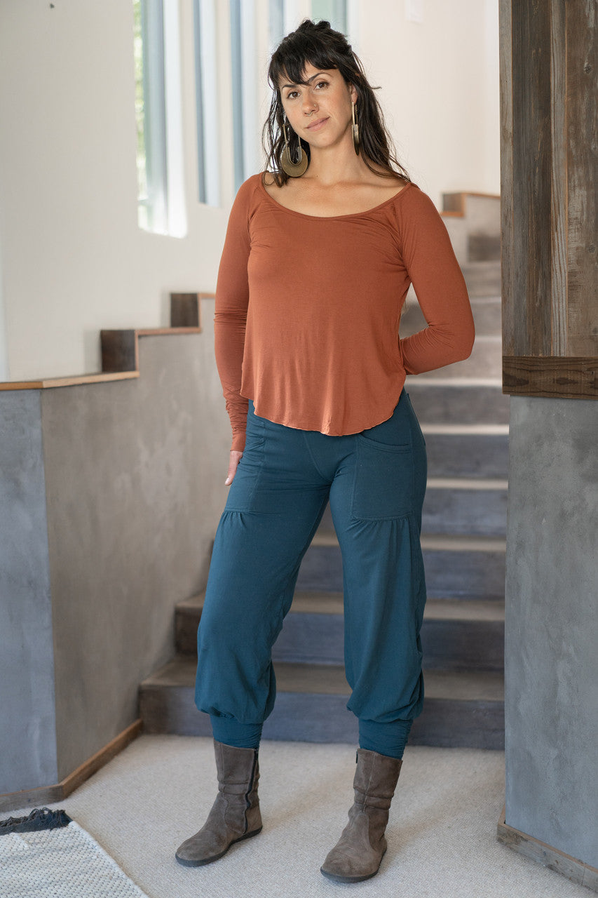 Twist Top 'long sleeved' FINAL SALE 