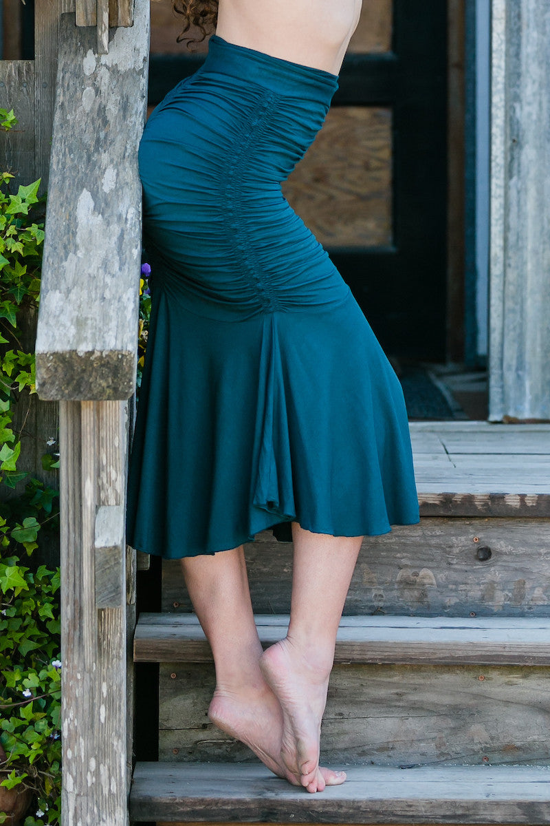 Hati Skirt (long in front) 
