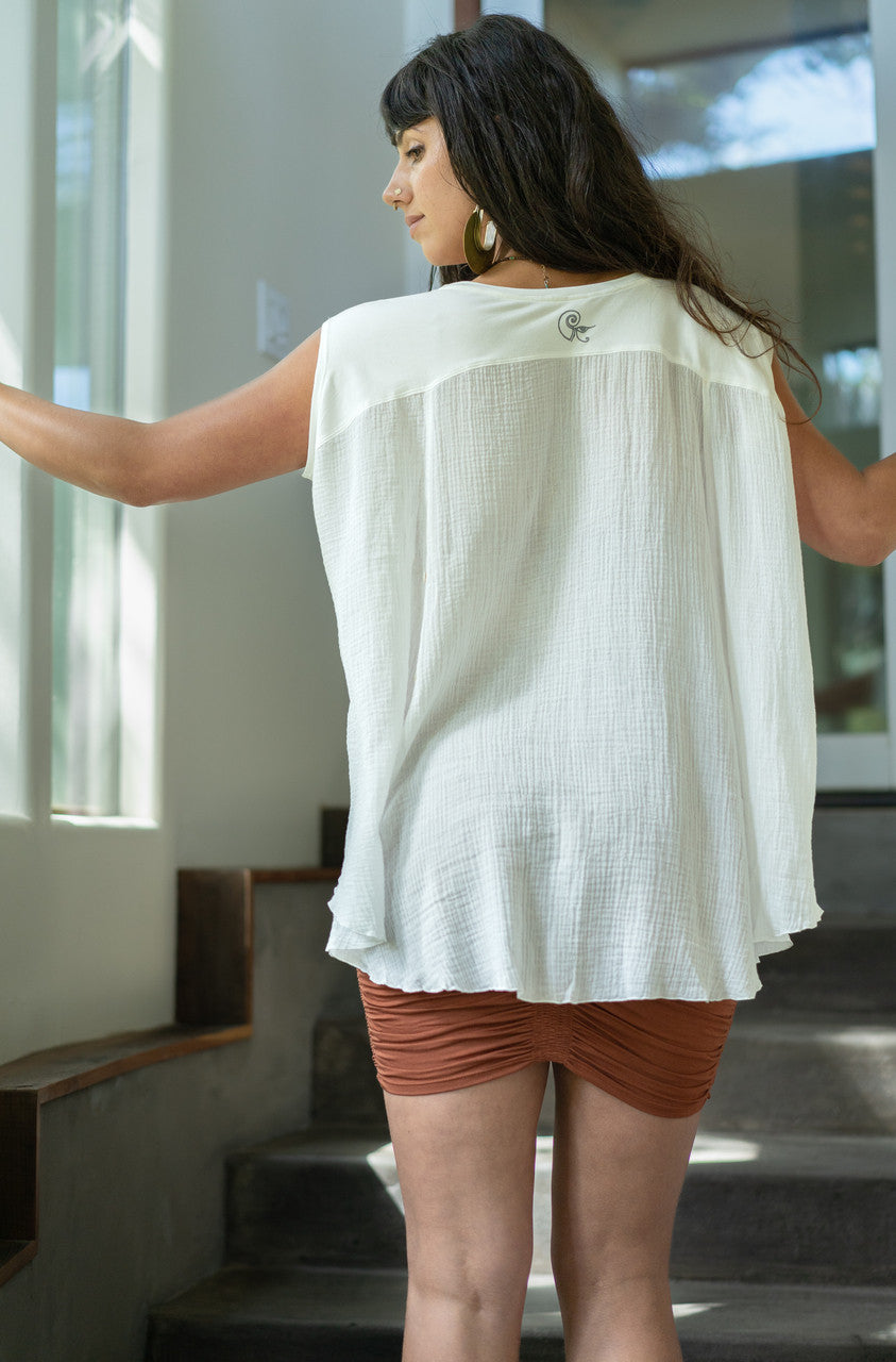 Manakai Oversized Tee FINAL SALE 