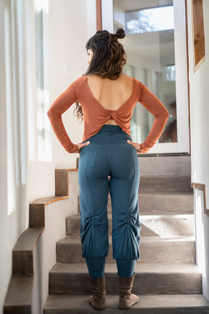 Twist Top 'long sleeved' FINAL SALE 